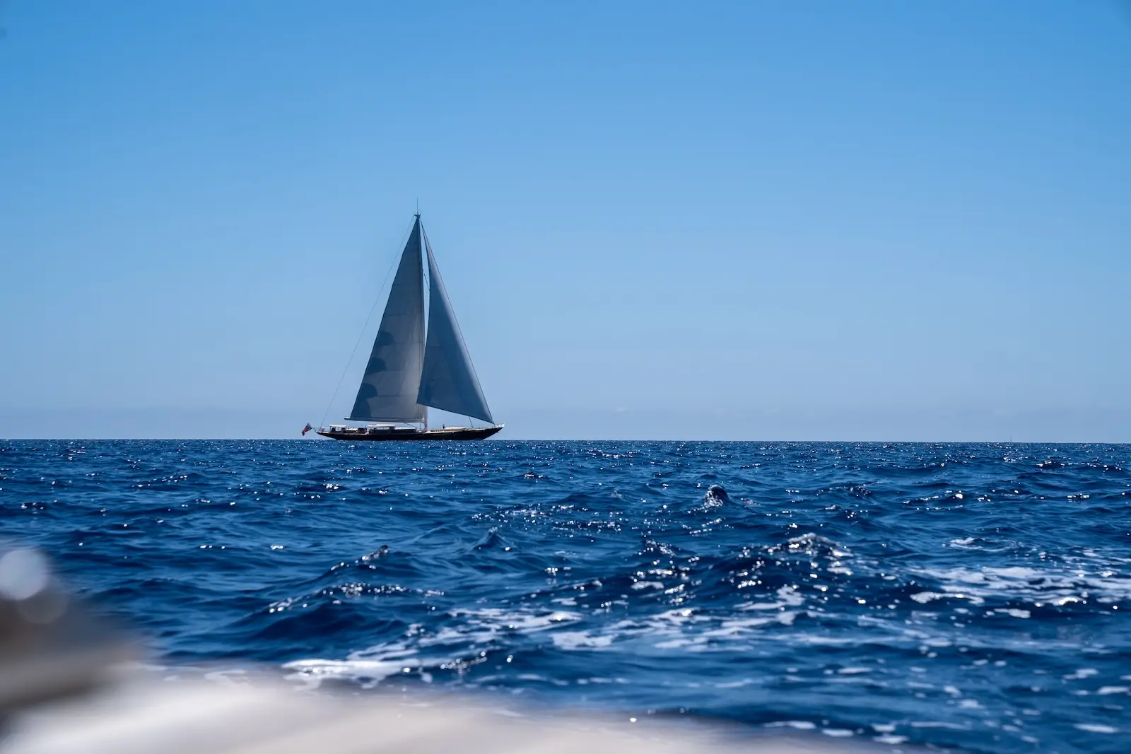 Sailing in Ibiza - Why spring is the perfect season